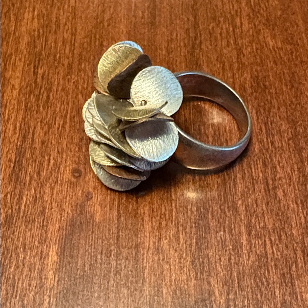 Silpada Sterling Silver Ring - Picture 8 of 12